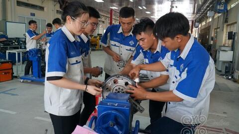 Cần Thơ đẩy mạnh chuyển dịch cơ cấu lao động từ nông nghiệp sang phi nông nghiệp