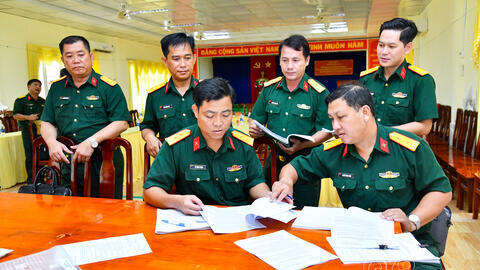 Quân khu kiểm tra công tác khoa học công nghệ, chuyển đổi số và cải cách hành chính tại Bộ CHQS tỉnh Cà Mau